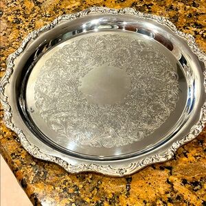 Vintage Wm Rogers inc silver plate 15" round spring flower scrolled serving tray